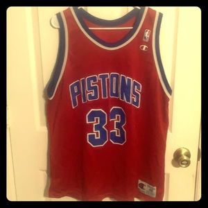 Grant Hill Pistons 33 Champion Jersey Size 48 used